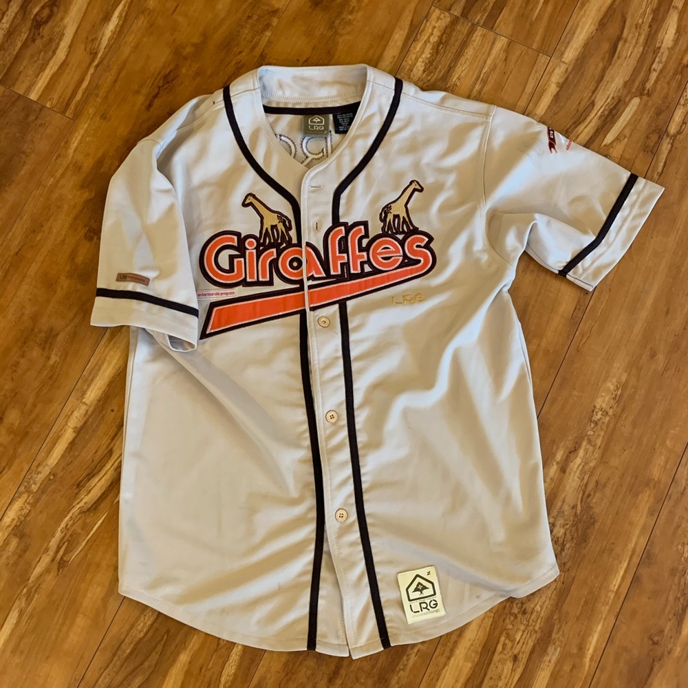 Long Necks like 🦒